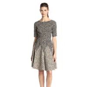 [GABBY SKYE] Positive/Nefative Printed Midi Dress